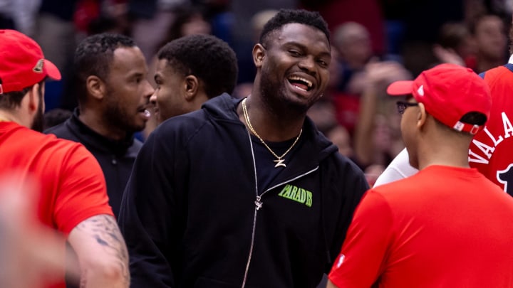 Apr 19, 2024; New Orleans, Louisiana, USA;  New Orleans Pelicans forward Zion Williamson (1) talks to the ball boys during a time out against the Sacramento Kings in the second half during a play-in game of the 2024 NBA playoffs at Smoothie King Center.