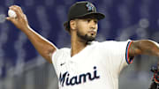 Aug 21, 2024; Miami, Florida, USA;  Miami Marlins starting pitcher Roddery Munoz (71) pitches against the Arizona Diamondbacks in the first inning at loanDepot Park. Mandatory Credit: Rhona Wise-Imagn Images