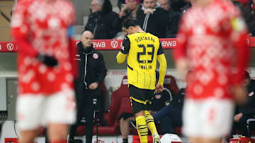 1. FSV Mainz 05 v Borussia Dortmund - Bundesliga