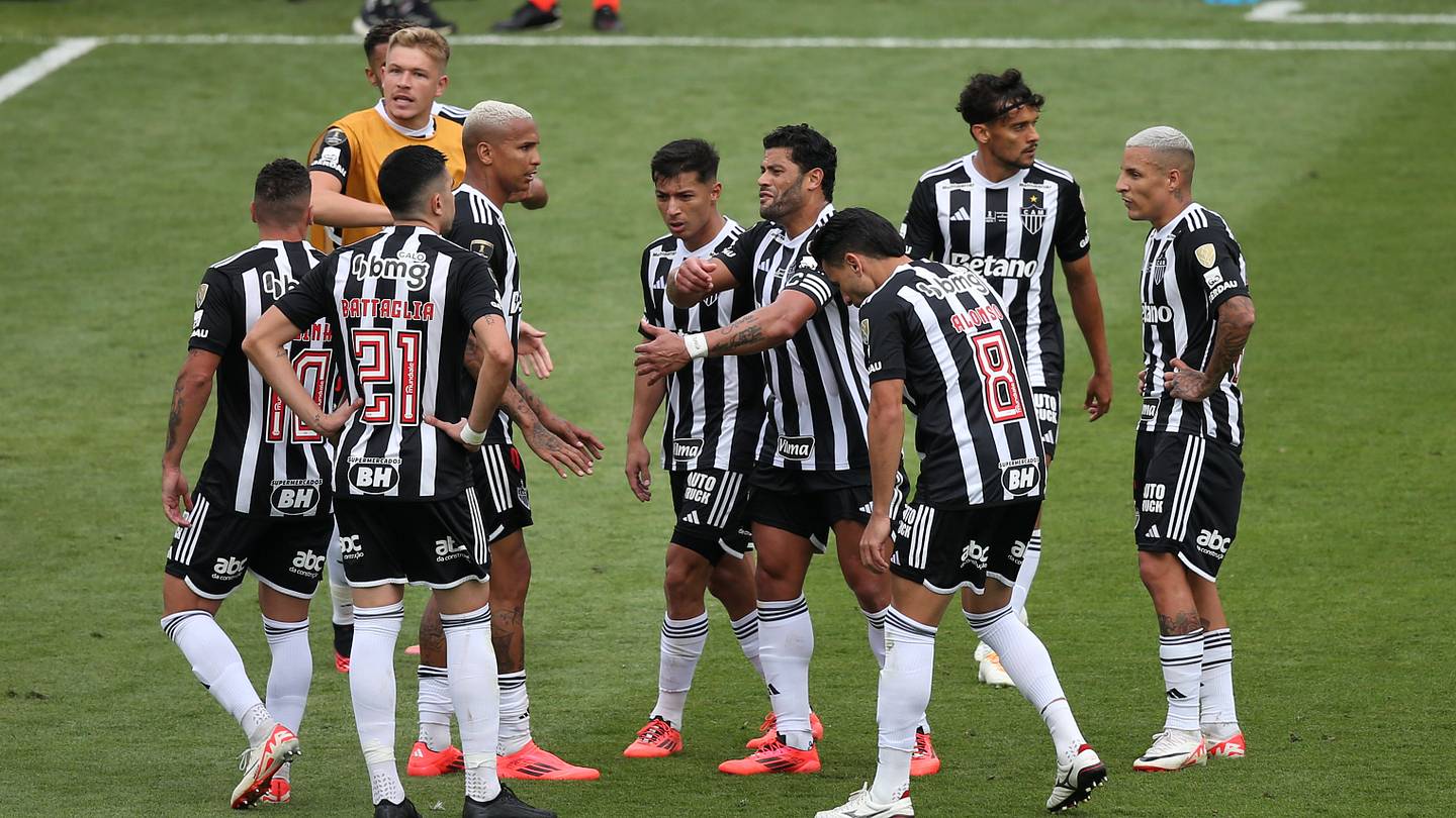Escalações De Atlético-mg X Itabirito Futebol Clube