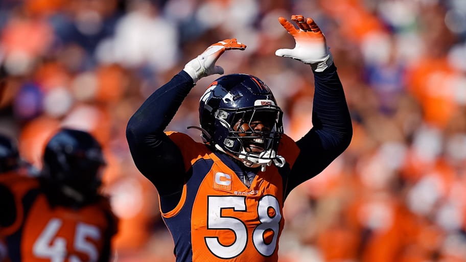 Denver Broncos linebacker Von Miller reacts to a play during a game in 2021. | Isaiah J. Downing-Imagn Images