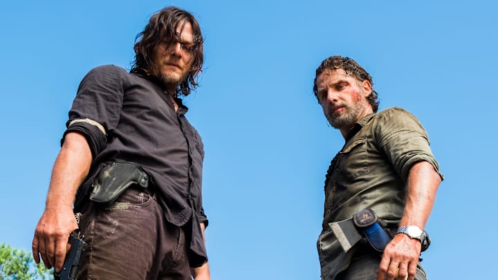 Charles Halford as Yago, Norman Reedus as Daryl Dixon, Andrew Lincoln as Rick Grimes - The Walking Dead Season 8, Episode 5