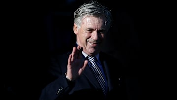 Carlo Ancelotti le dijo 'hola' a algunos canteranos del Real Madrid.