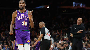Sacramento Kings v Phoenix Suns