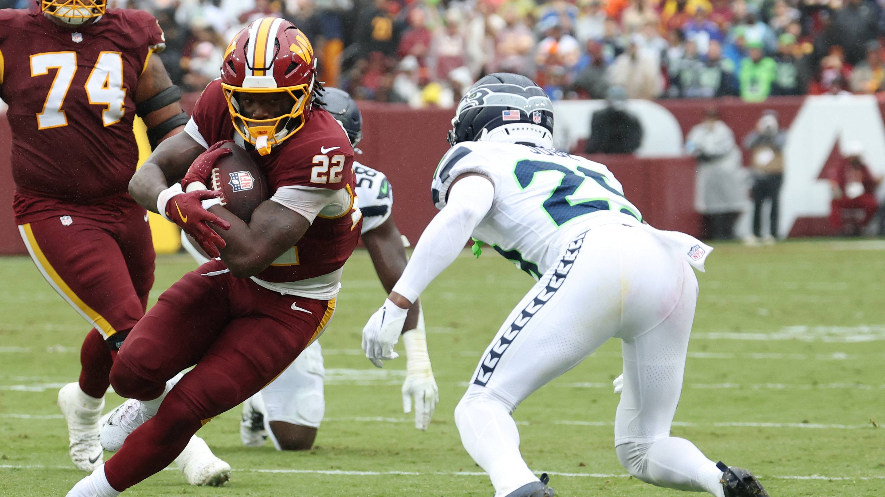 Fantasy Football Week 4 Running Back Start 'Em, Sit 'Em: Braelon Allen vs. Jacory Croskey-Merritt