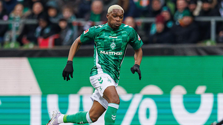 Derrick Köhn ist aktuell an Werder Bremen ausgeliehen Derrick Köhn ist aktuell an Werder Bremen ausgeliehen
