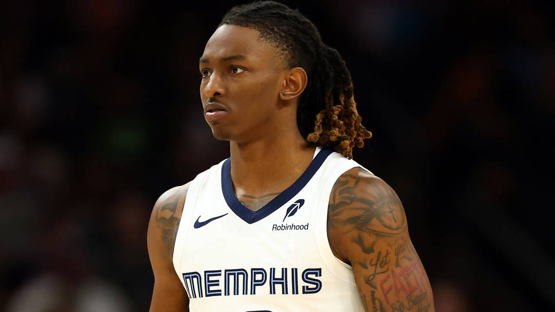 Oct 29, 2025; Phoenix, Arizona, USA; Memphis Grizzlies guard Javon Small (10) against the Phoenix Suns at the Mortgage Matchup Center. Mandatory Credit: Mark J. Rebilas-Imagn Images