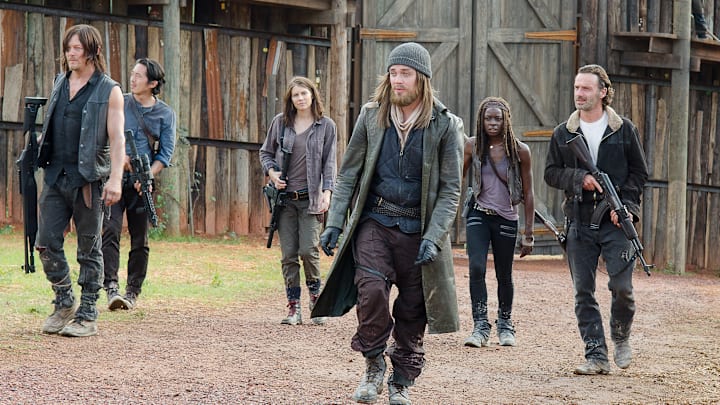 Steven Yeun as Glenn Rhee, Danai Gurira as Michonne, Michael Cudlitz as Abraham, Andrew Lincoln as Rick Grimes, Lauren Cohan as Maggie Greene, Norman Reedus as Daryl Dixon, and Tom Payne as Jesus - The Walking Dead _ Season 6, Episode 11 - Photo Credit: Gene Page/AMC
