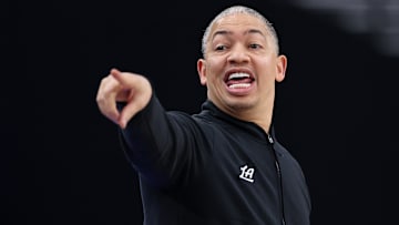 Oklahoma City Thunder v Los Angeles Clippers