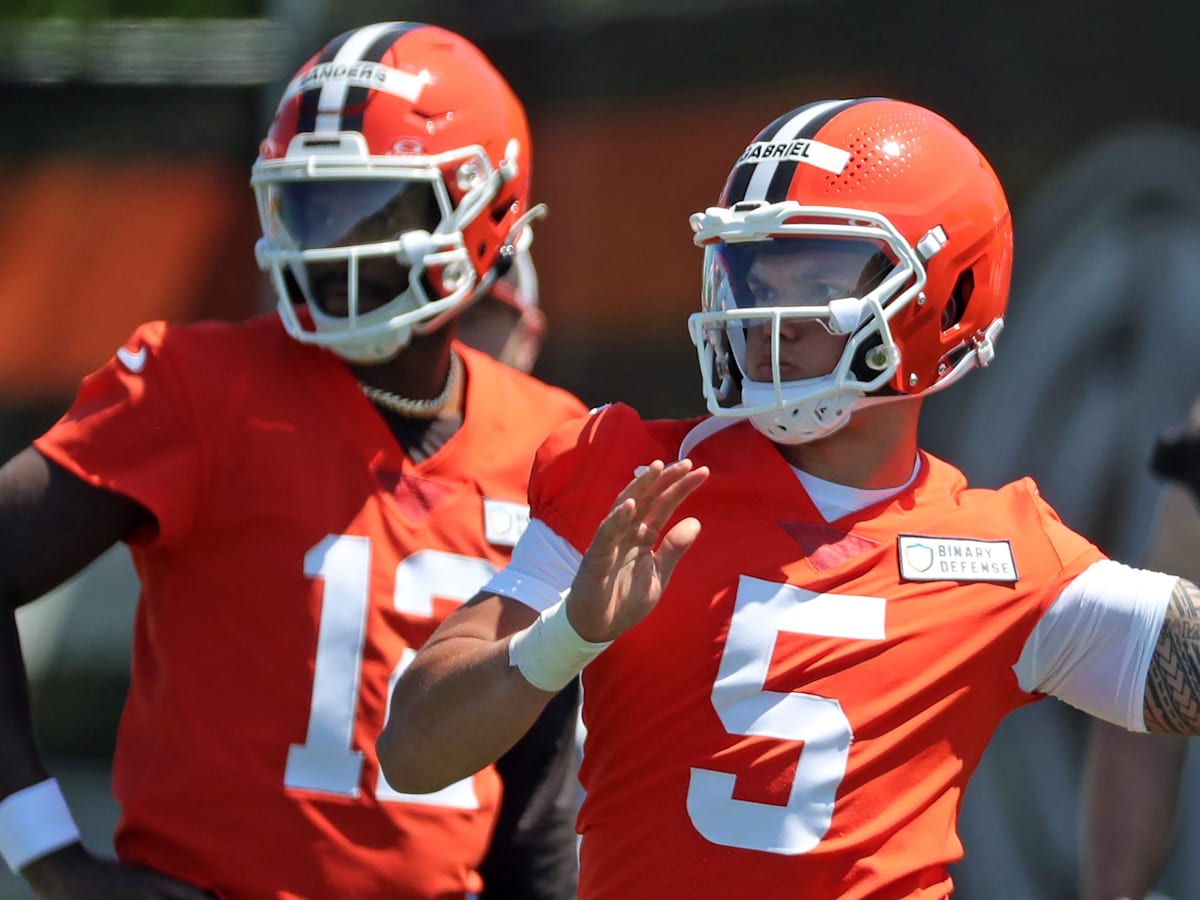 Browns Insider Exposes Dillon Gabriel's Big Edge Over Shedeur Sanders