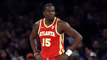 Capela tiene 11 años de experiencia en la NBA