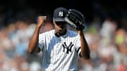 Los Yankees siguen evaluando su rotación para 2022