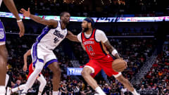 Former UNC basketball forward Harrison Barnes guarding Duke basketball product Brandon Ingram