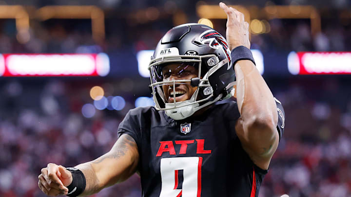 Carolina Panthers v Atlanta Falcons