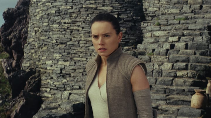 Star Wars: The Last Jedi..Rey (Daisy Ridley)..Photo: Industrial Light & Magic/Lucasfilm..©2017 Lucasfilm Ltd. All Rights Reserved.