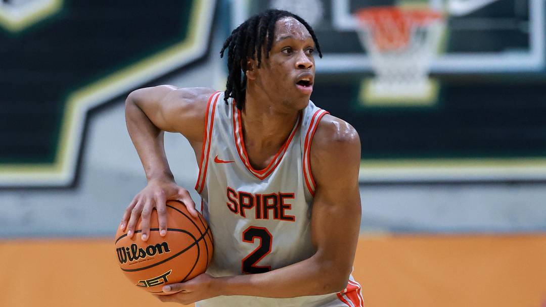 Jan 2, 2026; Mesa, AZ, USA; Spire Institute (OH) guard King Gibson (2) against Arizona Compass Prep during the HoopHall West Tournament at Skyline High School. Mandatory Credit: Mark J. Rebilas-Imagn Images Jan 2, 2026; Mesa, AZ, USA; Spire Institute (OH) guard King Gibson (2) against Arizona Compass Prep during the HoopHall West Tournament at Skyline High School. Mandatory Credit: Mark J. Rebilas-Imagn Images