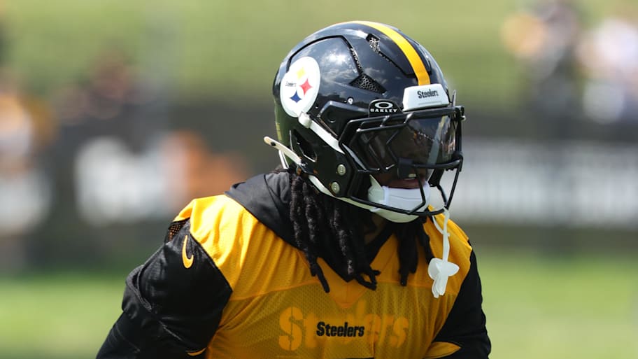 Steelers cornerback Jalen Ramsey participates in training camp. | Charles LeClaire-Imagn Images