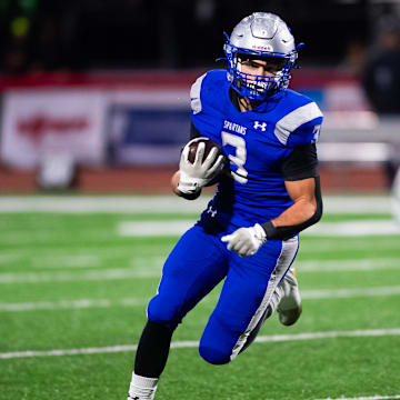 Southern Lehigh running back Sean Steckert (3) gets a carry during the PIAA Class 4A football championship game against Twin Valley at Cumberland Valley High School, Thursday, Dec. 4, 2025, in Mechanicsburg, Pa.