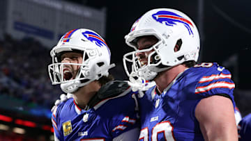Kansas City Chiefs v Buffalo Bills