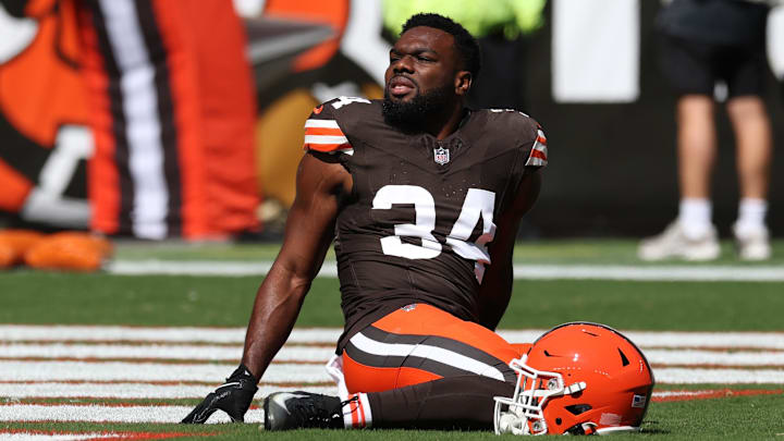 Sep 7, 2025; Cleveland, Ohio, USA; Cleveland Browns running back Jerome Ford (34) warms up before a game against the Cincinnati Bengals at Huntington Bank Field. Mandatory Credit: Scott Galvin-Imagn Images