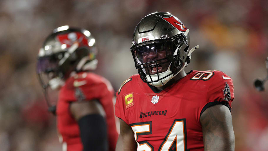 Tampa Bay Buccaneers linebacker Lavonte David celebrates after a stop during the fourth quarter of a NFC wild card playoff. | Nathan Ray Seebeck-Imagn Images