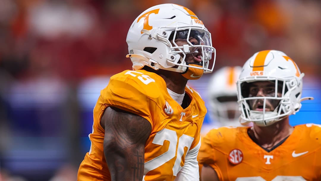 Tennessee Volunteers defensive lineman Jordan Ross (29) reacts after a tackle against the Syracuse Orange in the third quarter at Mercedes-Benz Stadium. Tennessee Volunteers defensive lineman Jordan Ross (29) reacts after a tackle against the Syracuse Orange in the third quarter at Mercedes-Benz Stadium.