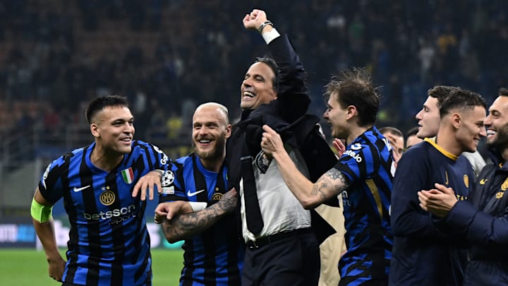 Time está três pontos atrás do líder Napoli Time está três pontos atrás do líder Napoli