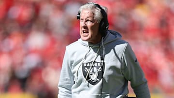 Las Vegas Raiders v Kansas City Chiefs