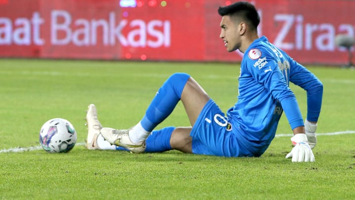 İrfan Can Eğribayat