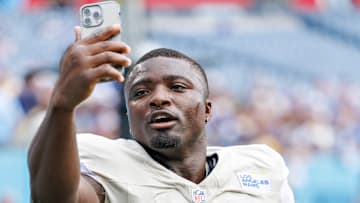 Los Angeles Rams edge rusher Byron Young (0)
