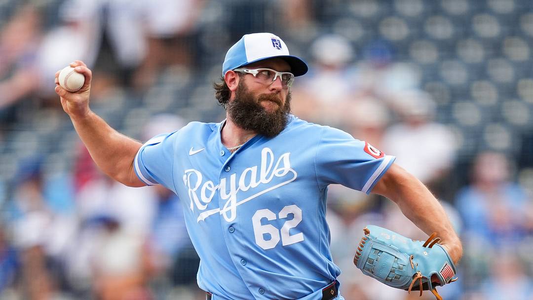 Jul 18, 2026; Kansas City, Missouri, USA; Kansas City Royals pitcher Randy Dobnak (62) pitches during the first inning against the San Diego Padres at Kauffman Stadium. Mandatory Credit: Jay Biggerstaff-Imagn Images Jul 18, 2026; Kansas City, Missouri, USA; Kansas City Royals pitcher Randy Dobnak (62) pitches during the first inning against the San Diego Padres at Kauffman Stadium. Mandatory Credit: Jay Biggerstaff-Imagn Images