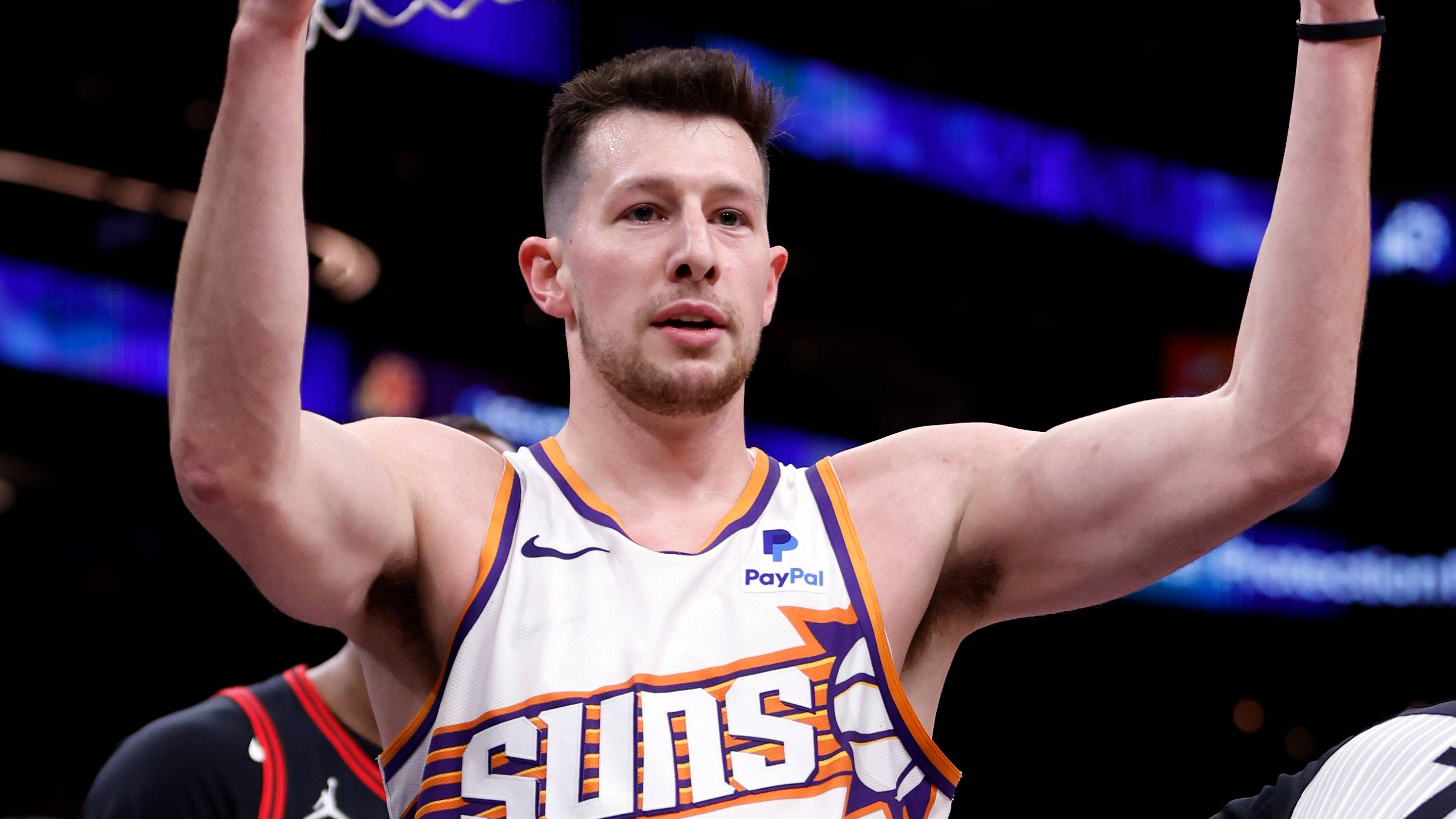 Disastrous decline of former Suns center shows no signs of slowing down