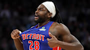 Mar 30, 2025; Minneapolis, Minnesota, USA; Detroit Pistons center Isaiah Stewart (28) gestures towards the crowd after a fight against the Minnesota Timberwolves during the second quarter at Target Center. Stewart was later ejected from the game. Mandatory Credit: Matt Krohn-Imagn Images