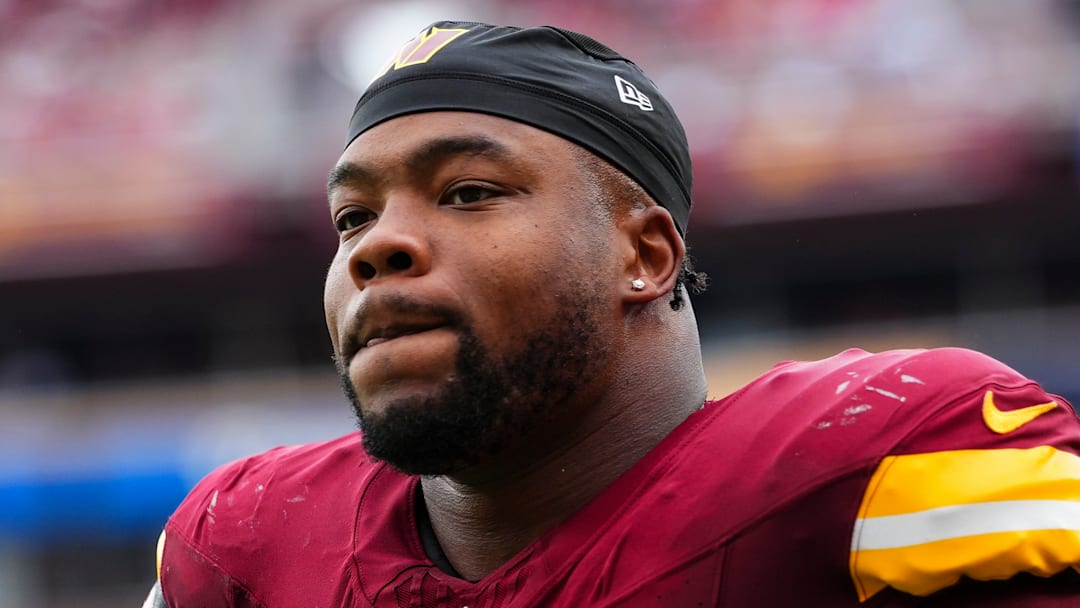 Washington Commanders defensive tackle Daron Payne
