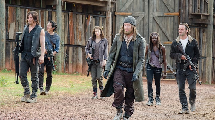 Steven Yeun as Glenn Rhee, Danai Gurira as Michonne, Michael Cudlitz as Abraham, Andrew Lincoln as Rick Grimes, Lauren Cohan as Maggie Greene, Norman Reedus as Daryl Dixon, and Tom Payne as Jesus - The Walking Dead _ Season 6, Episode 11
