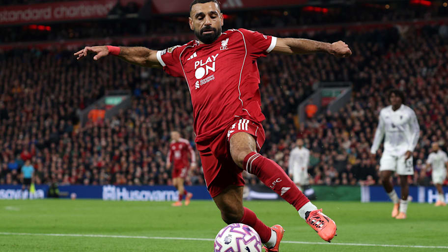 Mohamed Salah failing to control a ball.