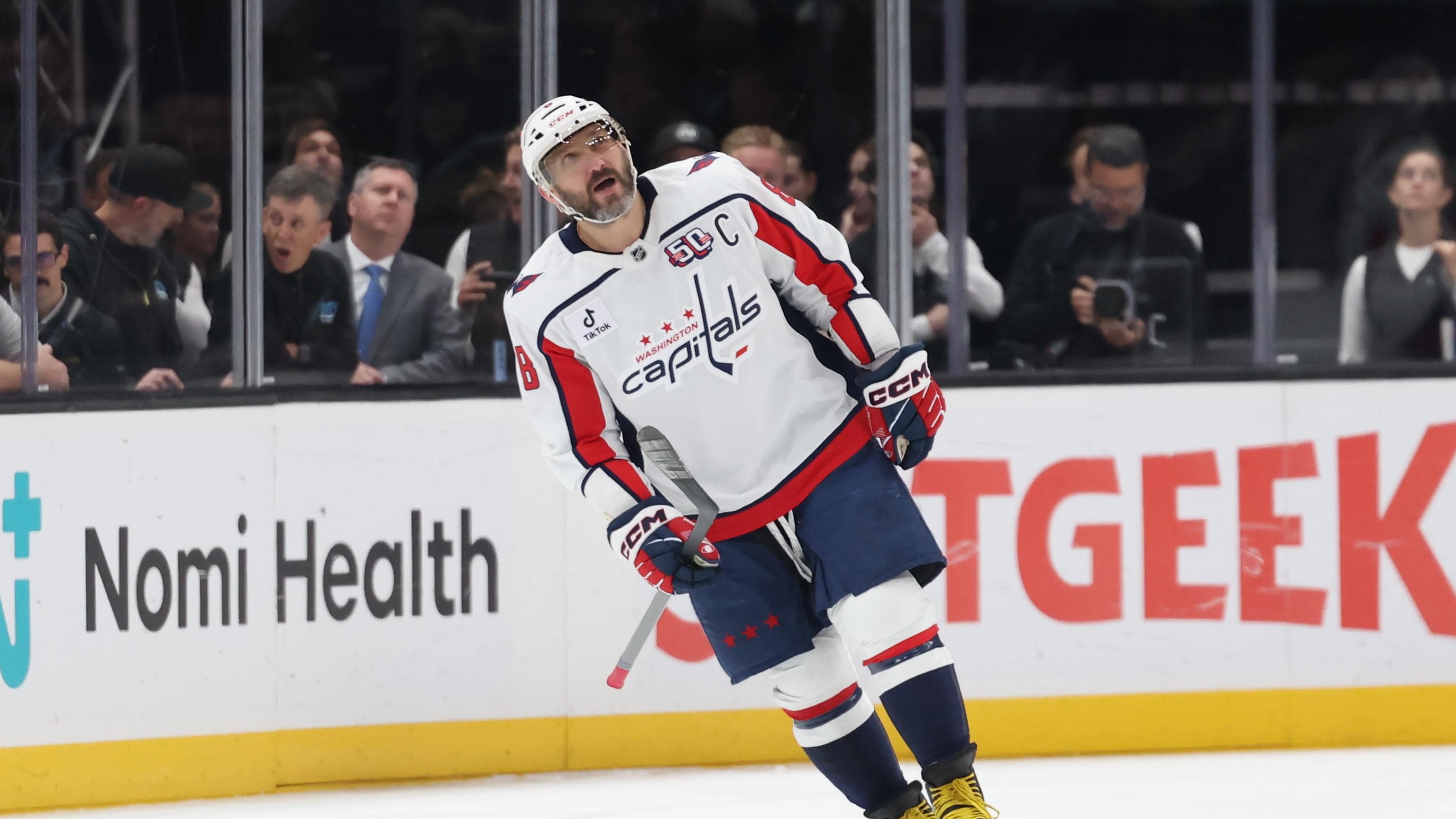 亞歷克斯·奧維契金 (Alex Ovechkin) 在猶他州梅開二度，使他與韋恩·格雷茨基 (Wayne Gretzky) 的差距縮小到 26 分