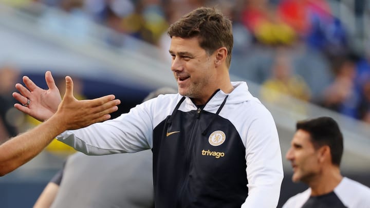 Aug 2, 2023; Chicago, Illinois, USA; Borussia Dortmund manager Edin Terzic (left) shakes hands with Chelsea manager Mauricio Pochettino (right) before the game at Soldier Field. Mandatory Credit: Jon Durr-USA TODAY Sports