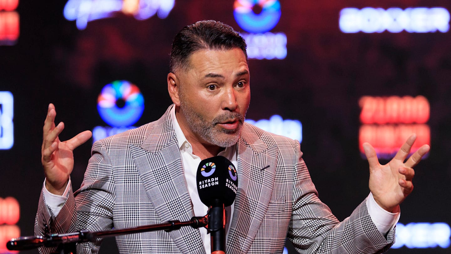 De La Hoya Criticizes Canelo-Crawford Fight, Dana White