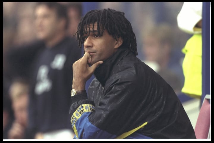 Ruud Gullitt the Chelsea manager