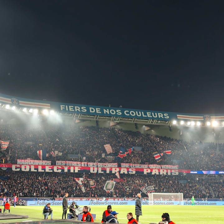 L'hommage du CUP à Marquinhos