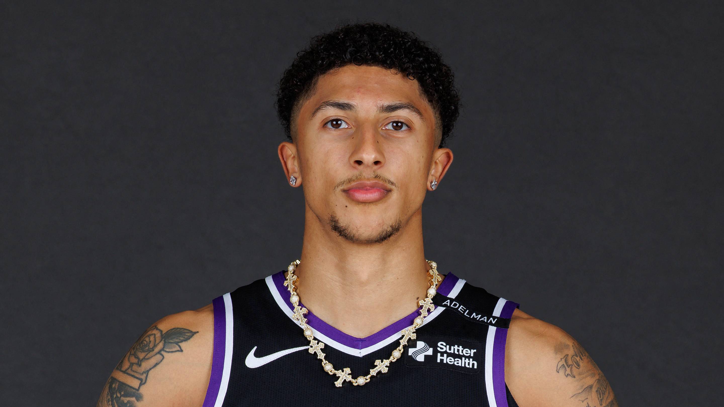 Nique Clifford is starting to show exactly what the Kings want from him