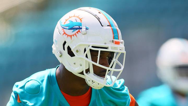 Miami Dolphins cornerback Storm Duck