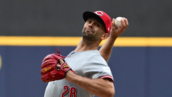 Aug 10, 2024; Milwaukee, Wisconsin, USA; Cincinnati Reds starting pitcher Nick Martinez (28) pitches against the Milwaukee Brewers in the first inning at American Family Field. Mandatory Credit: Benny Sieu-USA TODAY Sports