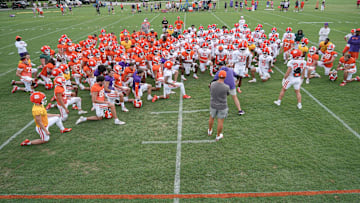 Clemson defensive coordinator Tom Allen talks with players during Clemson football 2025 practice at Jervey Meadows in Clemson, S.C. Wednesday, August 6, 2025.
