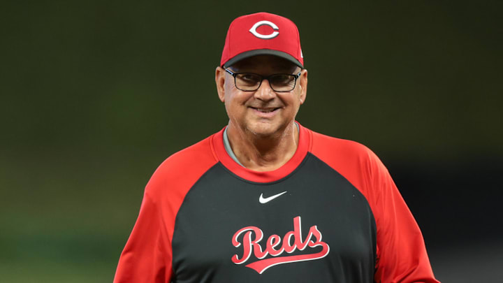Cincinnati Reds manager Terry Francona (77) returns to the dugout