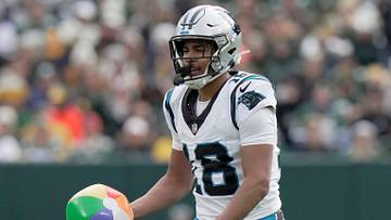 Panthers Rally Behind Young Amid Performance Concerns