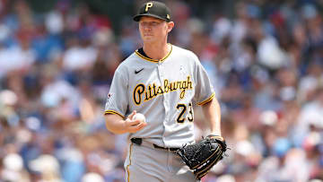 Pittsburgh Pirates v Chicago Cubs