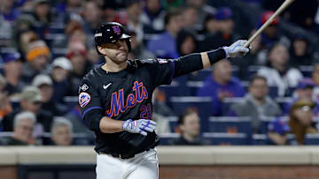 Championship Series - Los Angeles Dodgers v New York Mets - Game 3