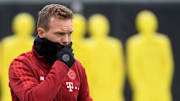 Julian Nagelsmann ist wieder beim FCB vor Ort